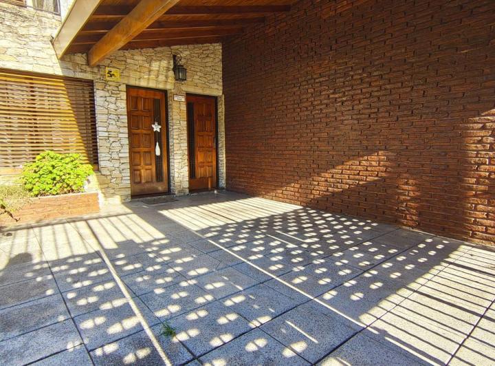 PH · 98m² · 4 Ambientes · 1 Cochera