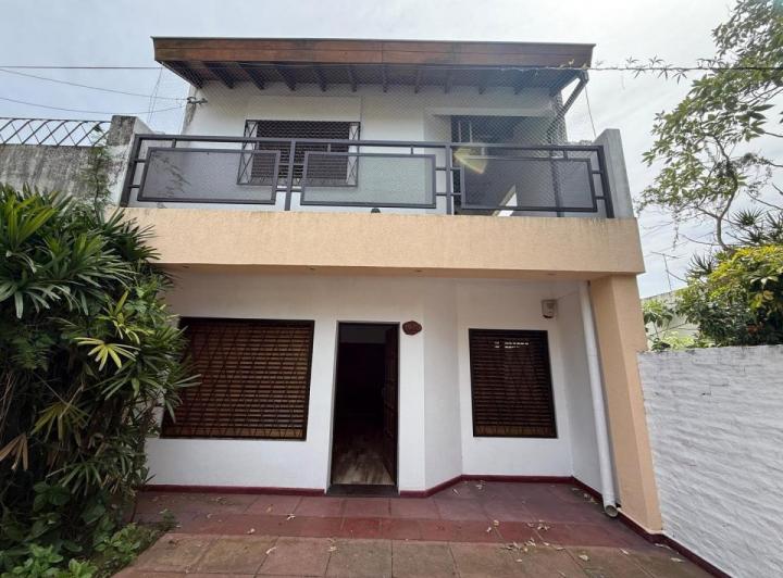 PH · 130m² · 4 Ambientes · 1 Cochera