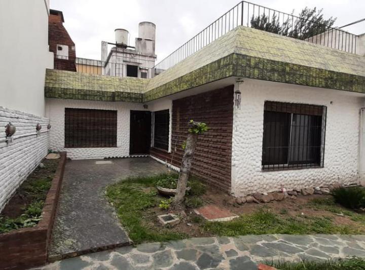 PH · 188m² · 6 Ambientes · 1 Cochera