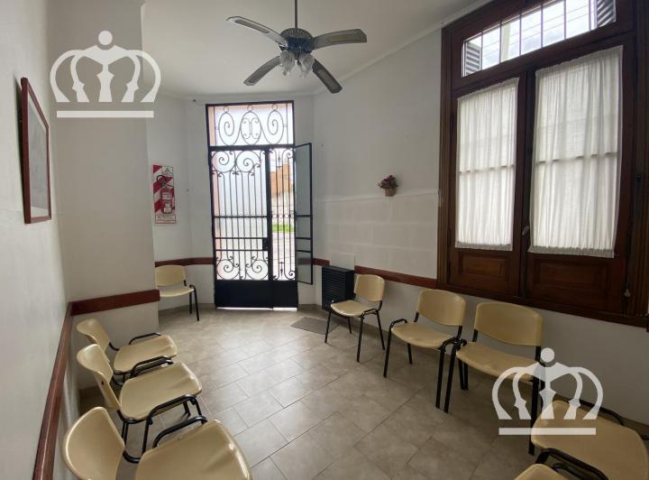 PH · 184m² · 6 Dormitorios · 1 Cochera