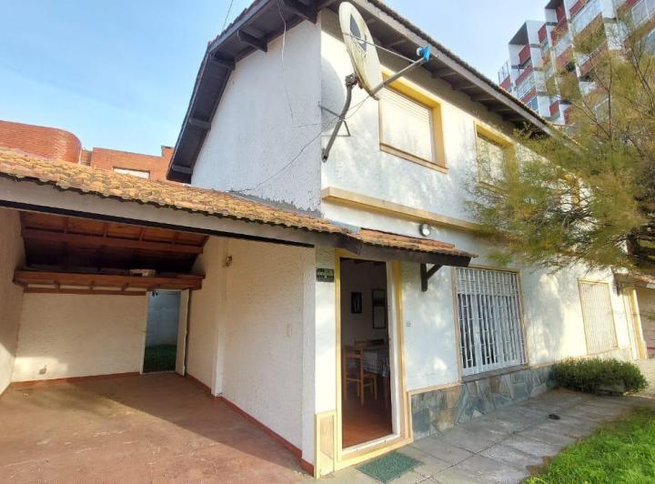 PH · 1323m² · 4 Ambientes · 1 Cochera