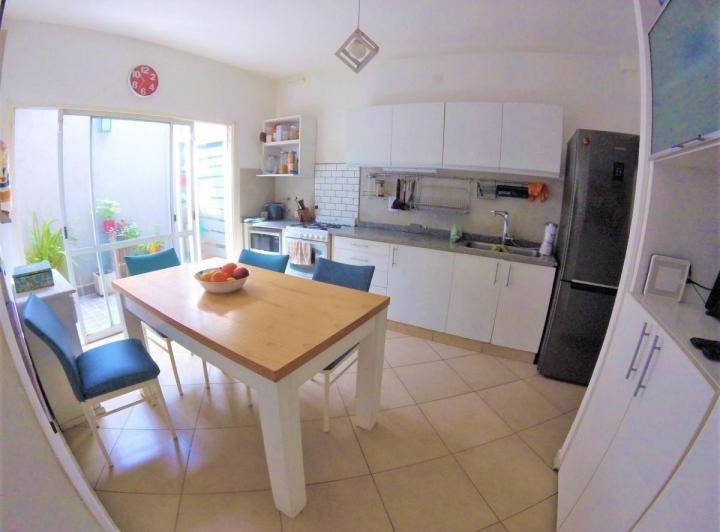 PH · 160m² · 6 Ambientes · 2 Cocheras