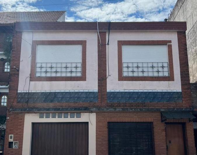 PH · 192m² · 4 Ambientes · 1 Cochera