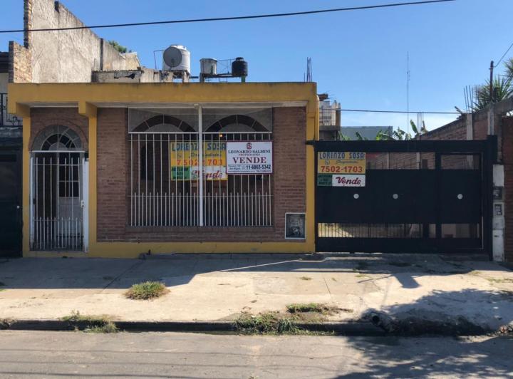 PH · 237m² · 6 Ambientes · 1 Cochera