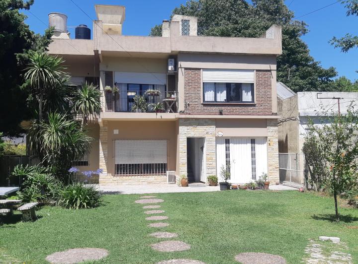 PH · 260m² · 7 Dormitorios · 4 Cocheras