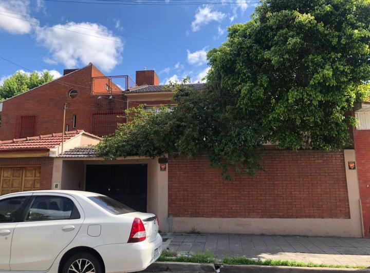 PH · 135m² · 4 Ambientes · 1 Cochera
