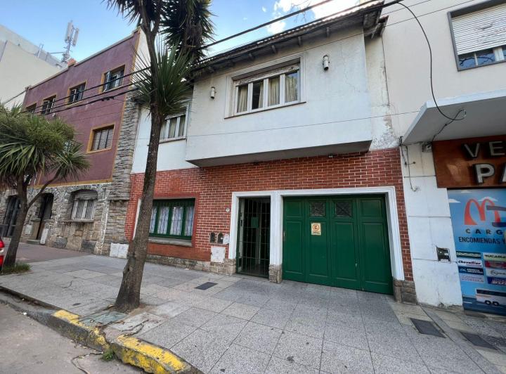 PH · 148m² · 4 Ambientes · 1 Cochera