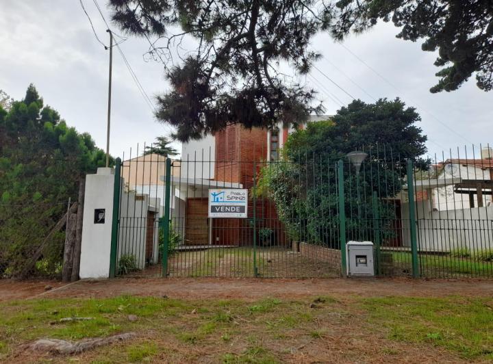 PH · 140m² · 4 Ambientes · 1 Cochera
