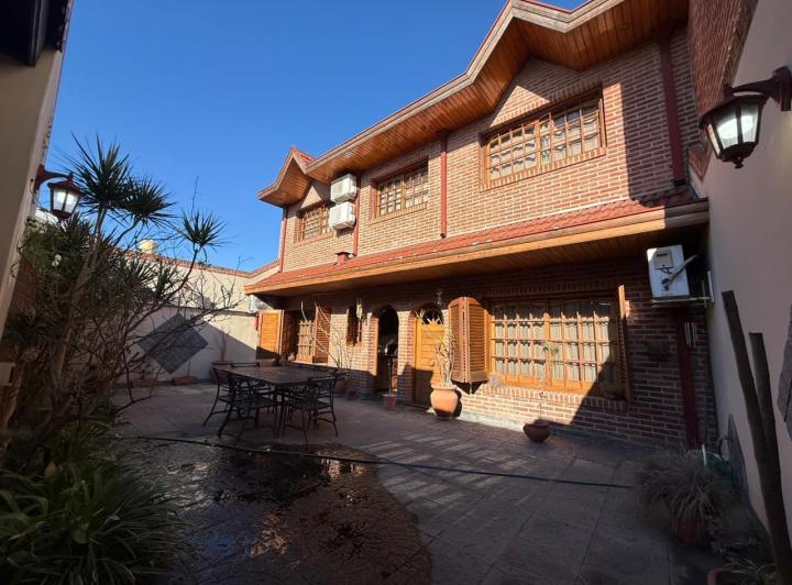 PH · 85m² · 4 Ambientes · 3 Cocheras
