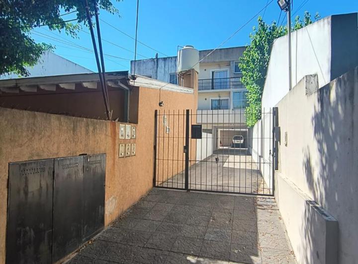 PH · 80m² · 4 Ambientes · 2 Cocheras