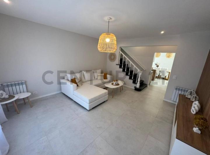 PH · 160m² · 5 Ambientes · 1 Cochera