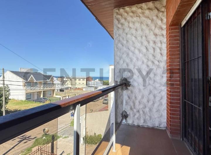 PH · 135m² · 5 Ambientes · 1 Cochera