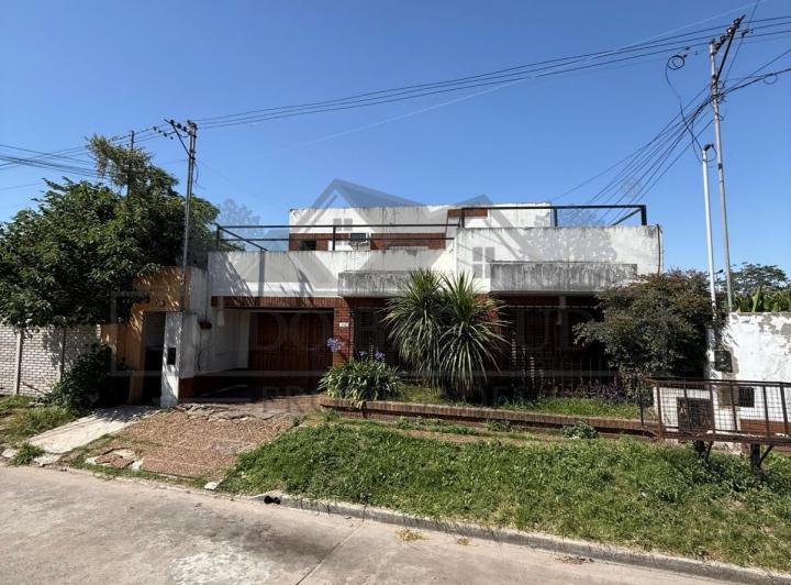 PH · 316m² · 7 Ambientes · 2 Cocheras
