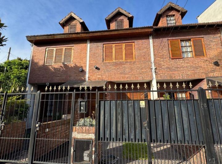 PH · 93m² · 4 Ambientes · 1 Cochera