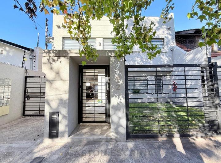 PH · 110m² · 4 Ambientes · 1 Cochera