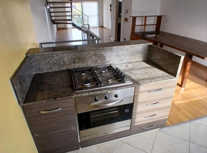 PH · 208m² · 5 Ambientes · 1 Cochera