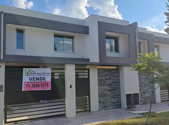 PH · 162m² · 4 Ambientes · 2 Cocheras