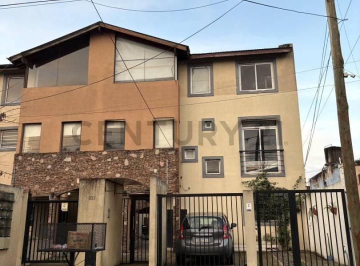 PH · 115m² · 4 Ambientes · 2 Cocheras