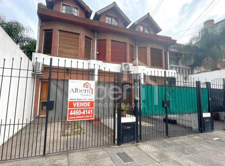 PH · 111m² · 5 Ambientes · 1 Cochera