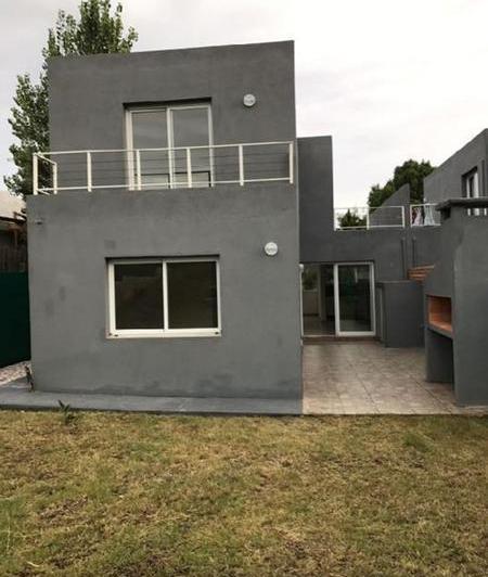 PH · 200m² · 4 Ambientes · 1 Cochera