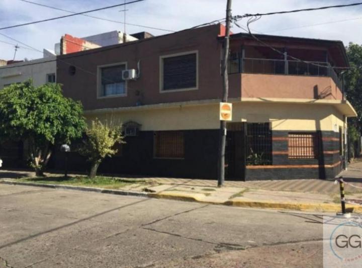 PH · 116m² · 4 Ambientes · 1 Cochera