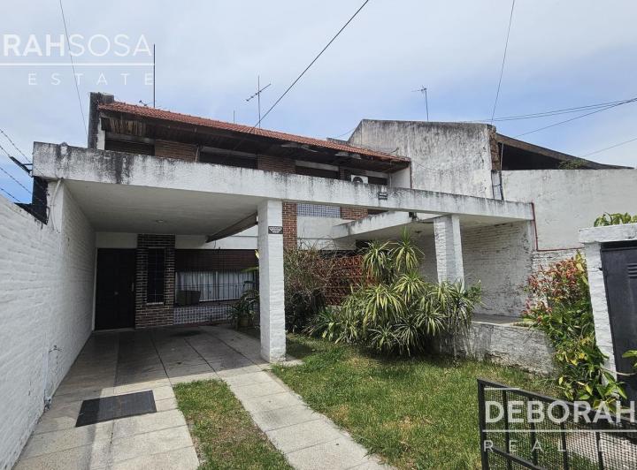 PH · 237m² · 4 Ambientes · 1 Cochera