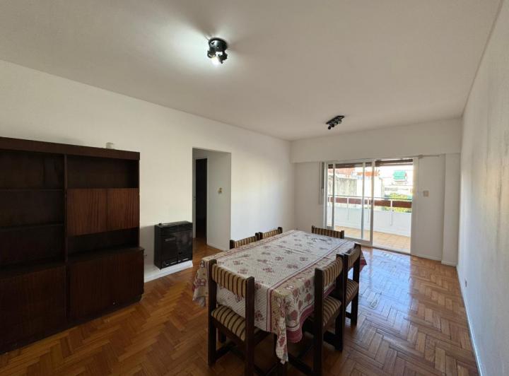 Departamento · 50m² · 2 Ambientes · 1 Cochera