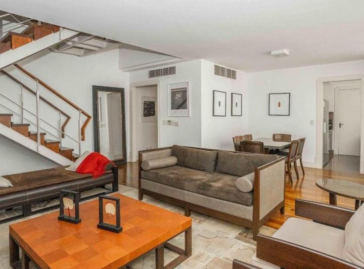 Departamento · 121m² · 2 Ambientes · 1 Cochera