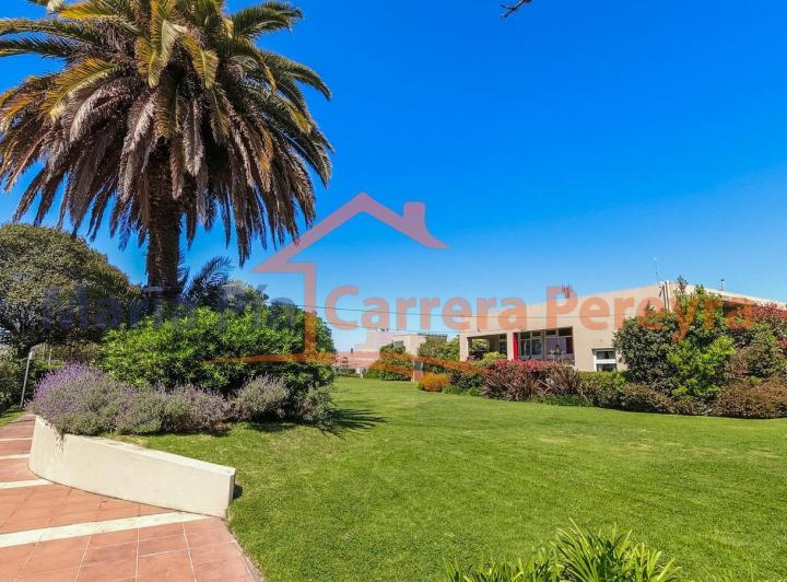 Departamento · 56m² · 2 Ambientes · 1 Cochera