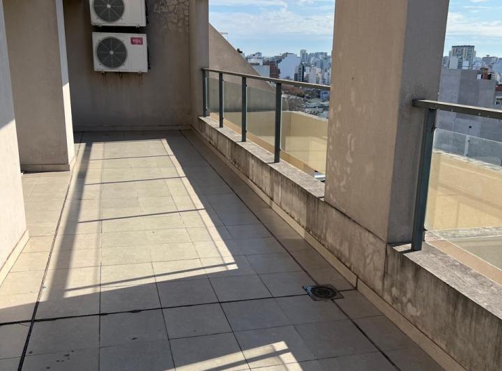 Departamento · 60m² · 2 Ambientes · 1 Cochera