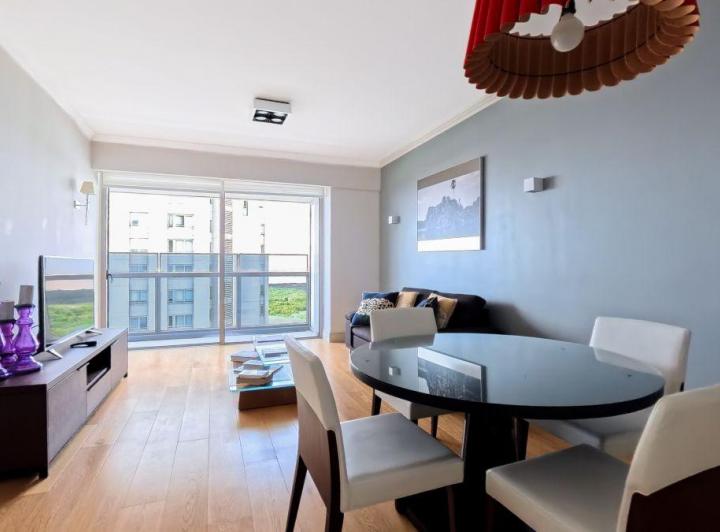 Departamento · 74m² · 2 Ambientes · 1 Cochera