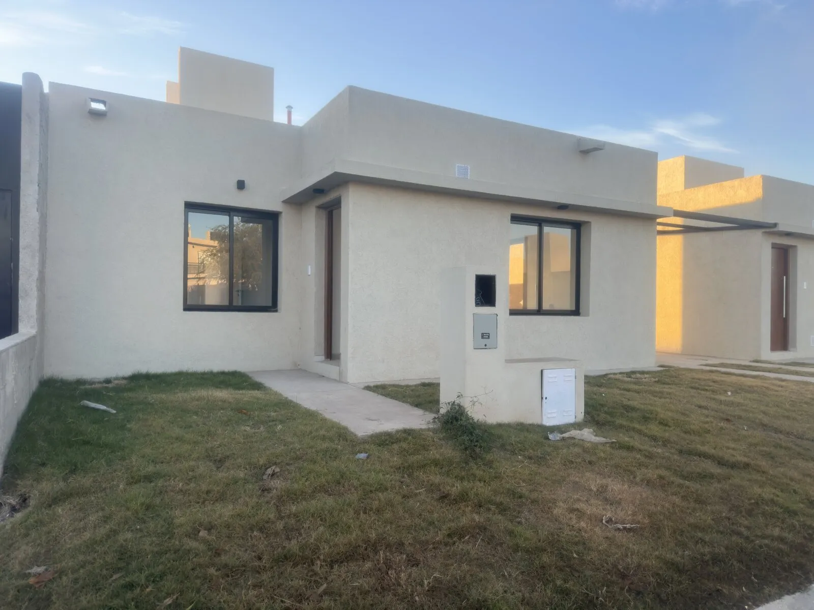 Vendo casa dúplex 2 dormitorios en docta, ideal familia, financiación