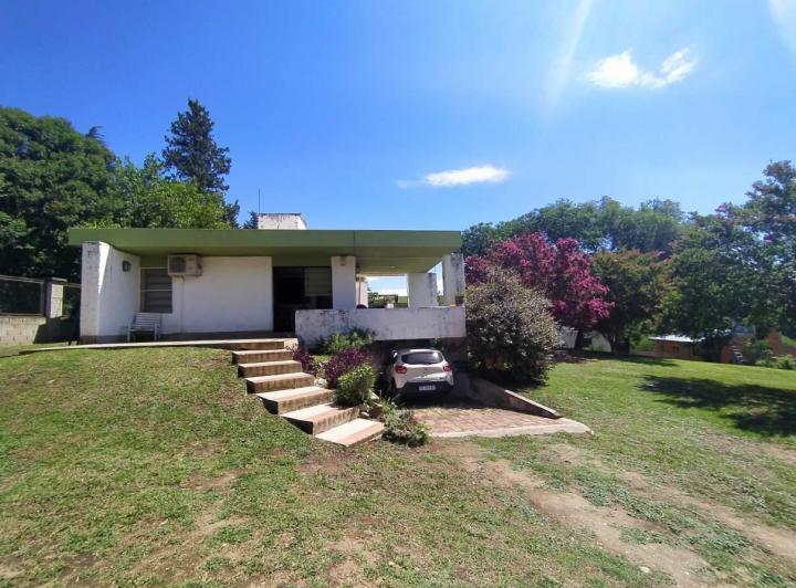 Casa · 190m² · 5 Ambientes
