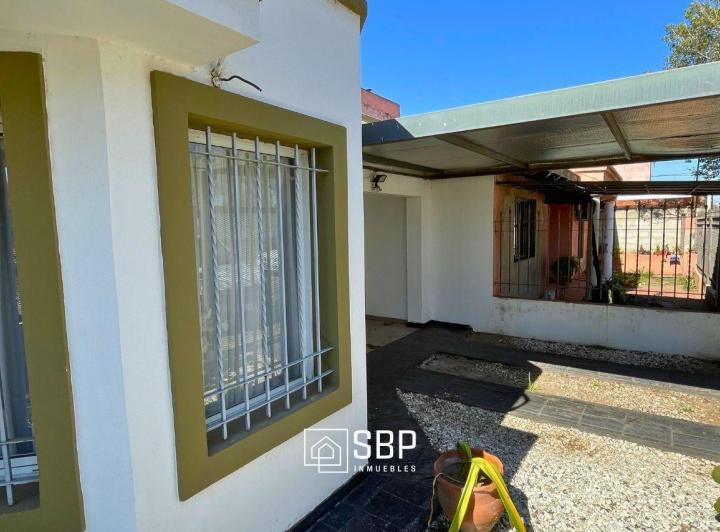 Casa · 95m² · 4 Ambientes · 1 Cochera