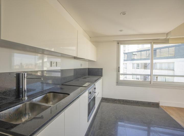Departamento · 250m² · 4 Ambientes · 2 Cocheras