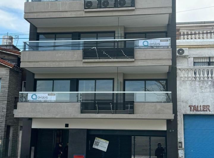 Departamento · 65m² · 2 Dormitorios · 1 Cochera