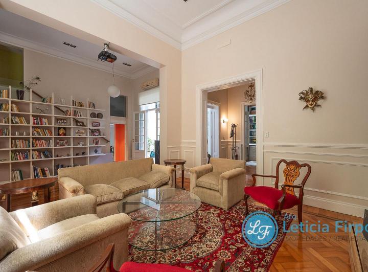 Departamento · 200m² · 5 Ambientes