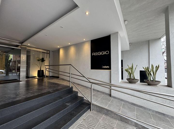 Departamento · 77m² · 3 Ambientes · 10 Cocheras