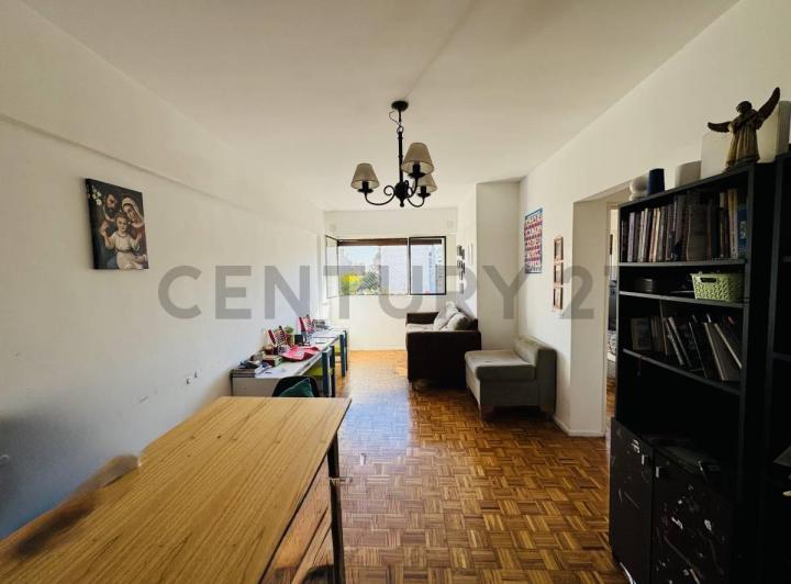 Departamento · 77m² · 3 Ambientes · 1 Cochera