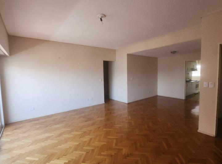 Departamento · 97m² · 4 Ambientes · 1 Cochera