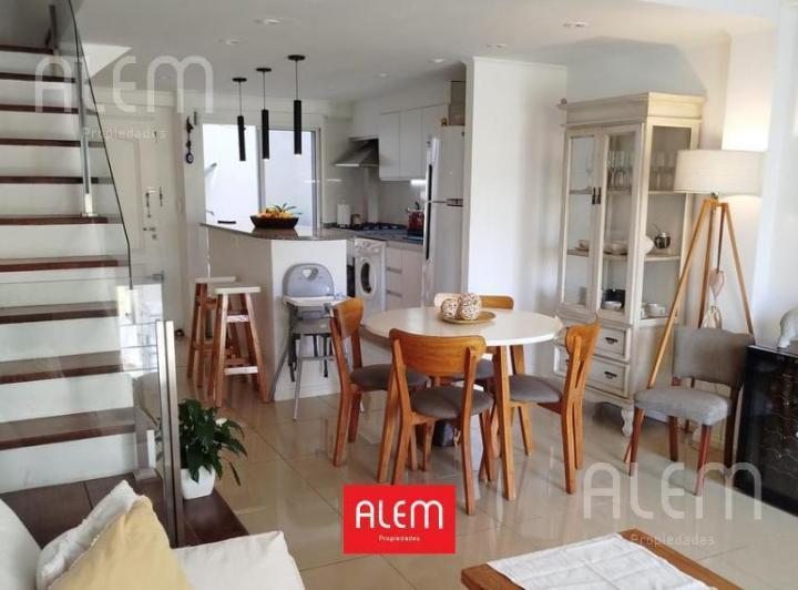 Departamento · 67m² · 3 Ambientes · 1 Cochera