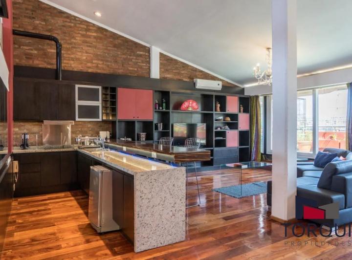 Departamento · 212m² · 4 Ambientes · 2 Cocheras