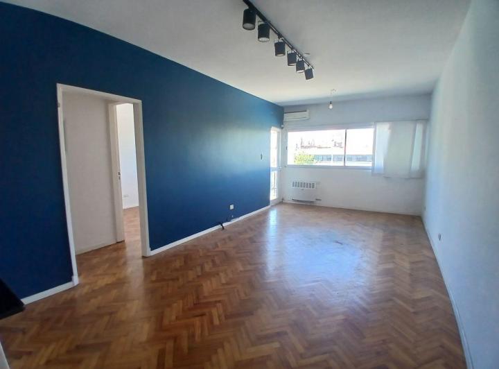 Departamento · 80m² · 4 Ambientes