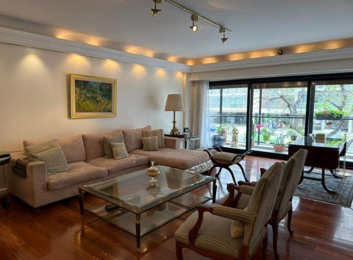 Departamento · 136m² · 3 Ambientes · 1 Cochera