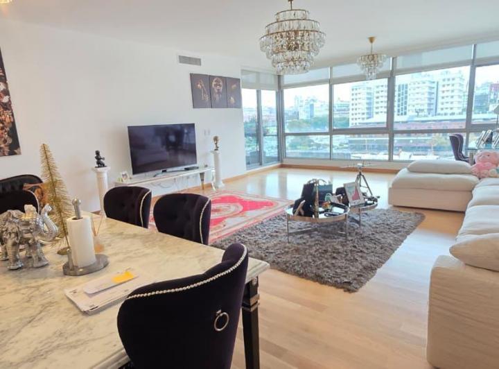 Departamento · 212m² · 3 Ambientes · 3 Cocheras