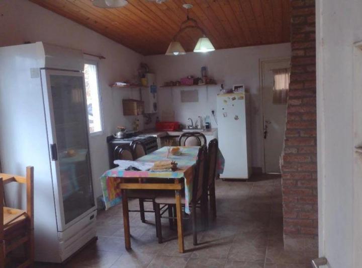 Casa · 300m² · 3 Ambientes · 1 Cochera