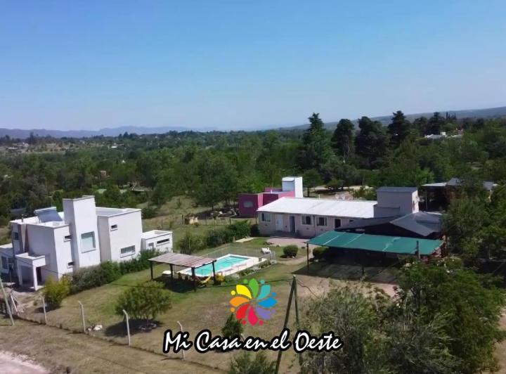 Casa · 169m² · 6 Ambientes · 5 Cocheras