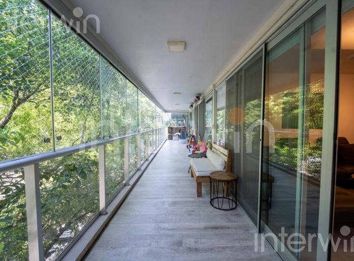Departamento · 140m² · 4 Ambientes · 2 Cocheras