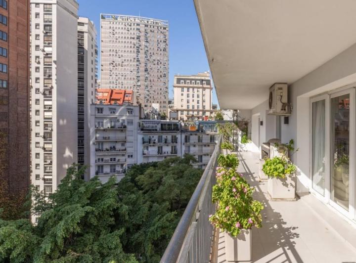 Departamento · 290m² · 7 Ambientes · 2 Cocheras