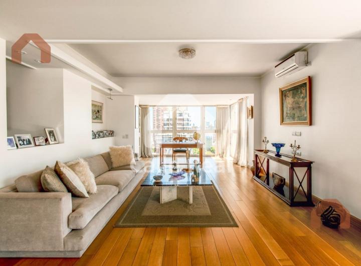 Departamento · 300m² · 7 Ambientes · 2 Cocheras
